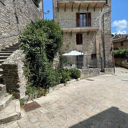 Вилла Casa Di Duccio Монтоне Экстерьер фото