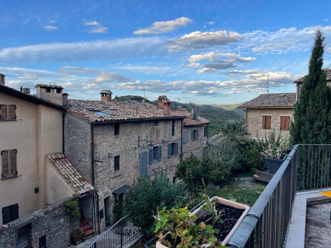 Вилла Casa Di Duccio Монтоне Экстерьер фото