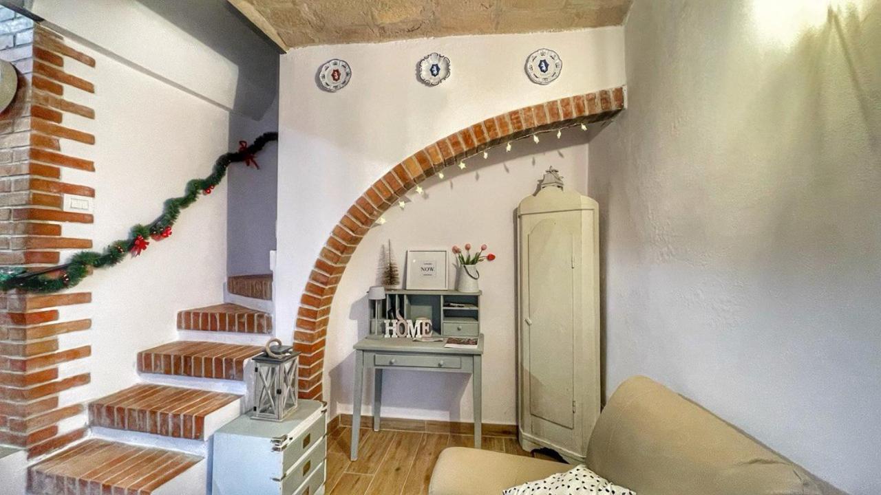 Вилла Casa Di Duccio Монтоне Экстерьер фото
